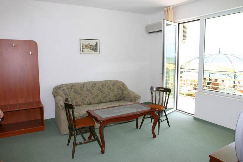 Harmony Beach Family Hotel 内塞伯尔 客房 照片