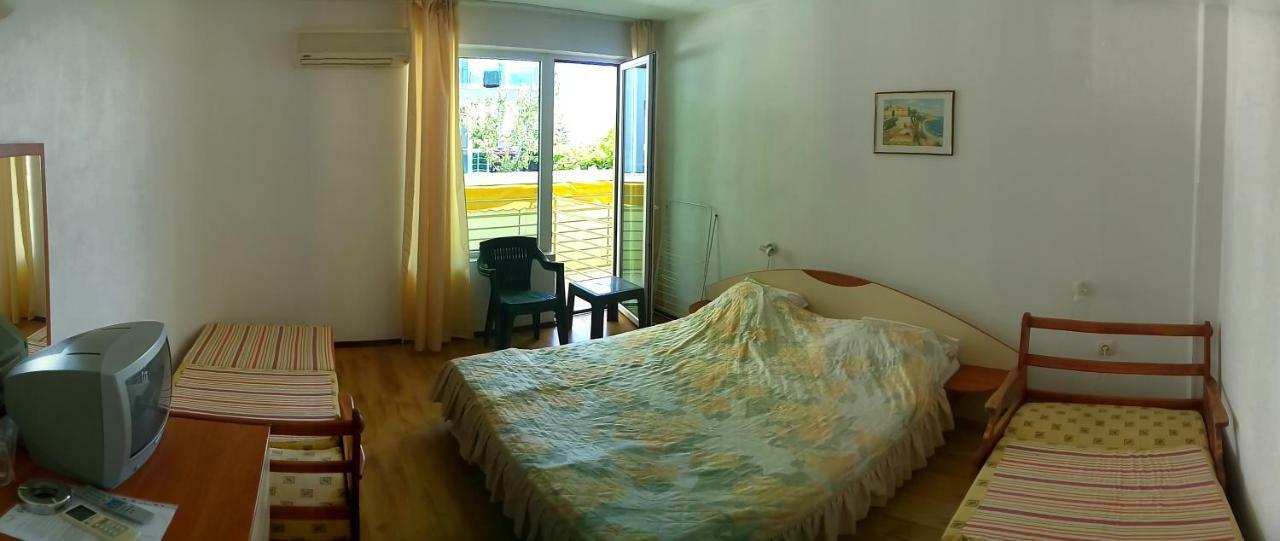 Harmony Beach Family Hotel 内塞伯尔 外观 照片