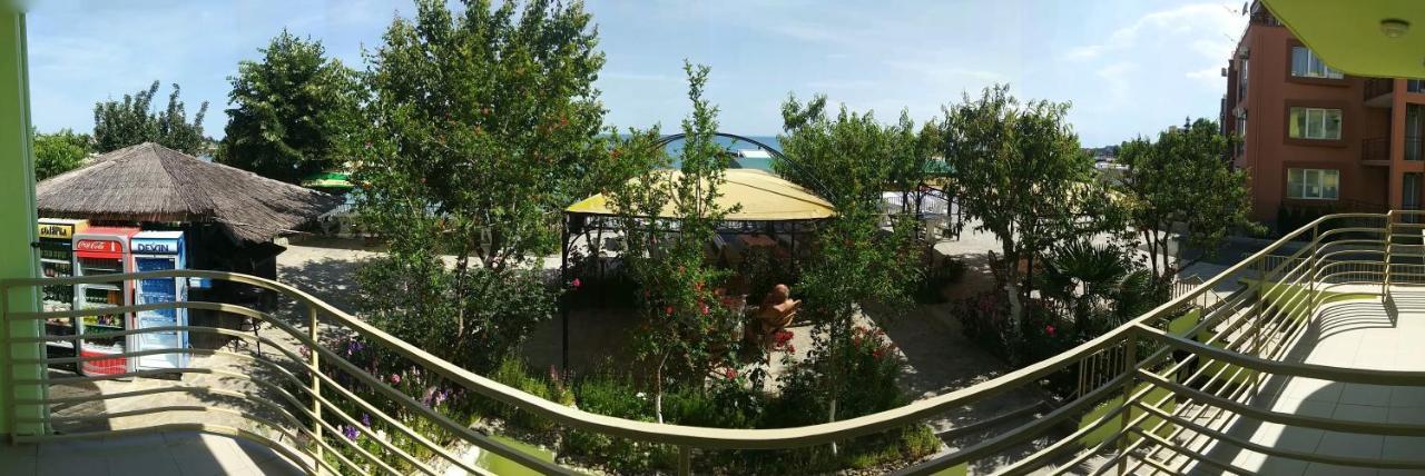 Harmony Beach Family Hotel 内塞伯尔 外观 照片